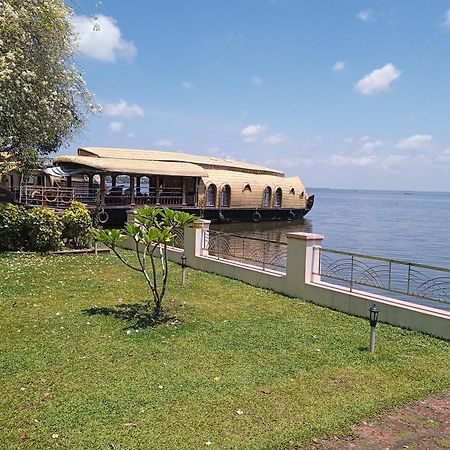 Hotel Aqua Castle Houseboat - By Aqua Jumbo Houseboats Alappuzha Esterno foto