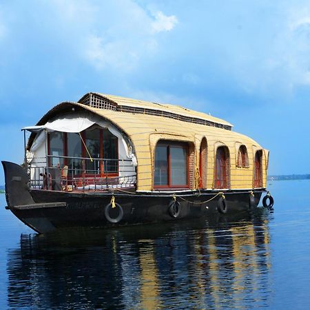Hotel Aqua Castle Houseboat - By Aqua Jumbo Houseboats Alappuzha Esterno foto
