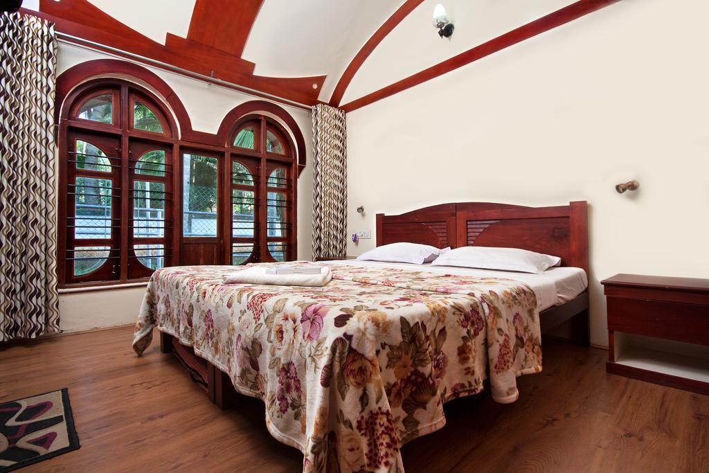Hotel Aqua Castle Houseboat - By Aqua Jumbo Houseboats Alappuzha Esterno foto