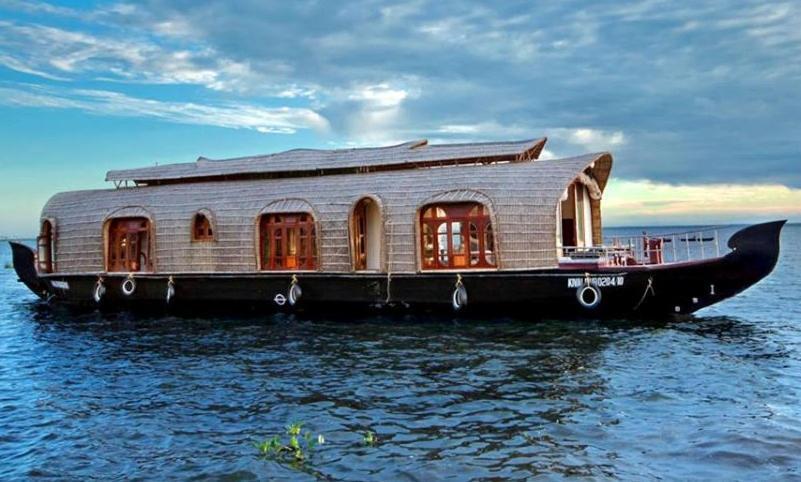 Hotel Aqua Castle Houseboat - By Aqua Jumbo Houseboats Alappuzha Esterno foto